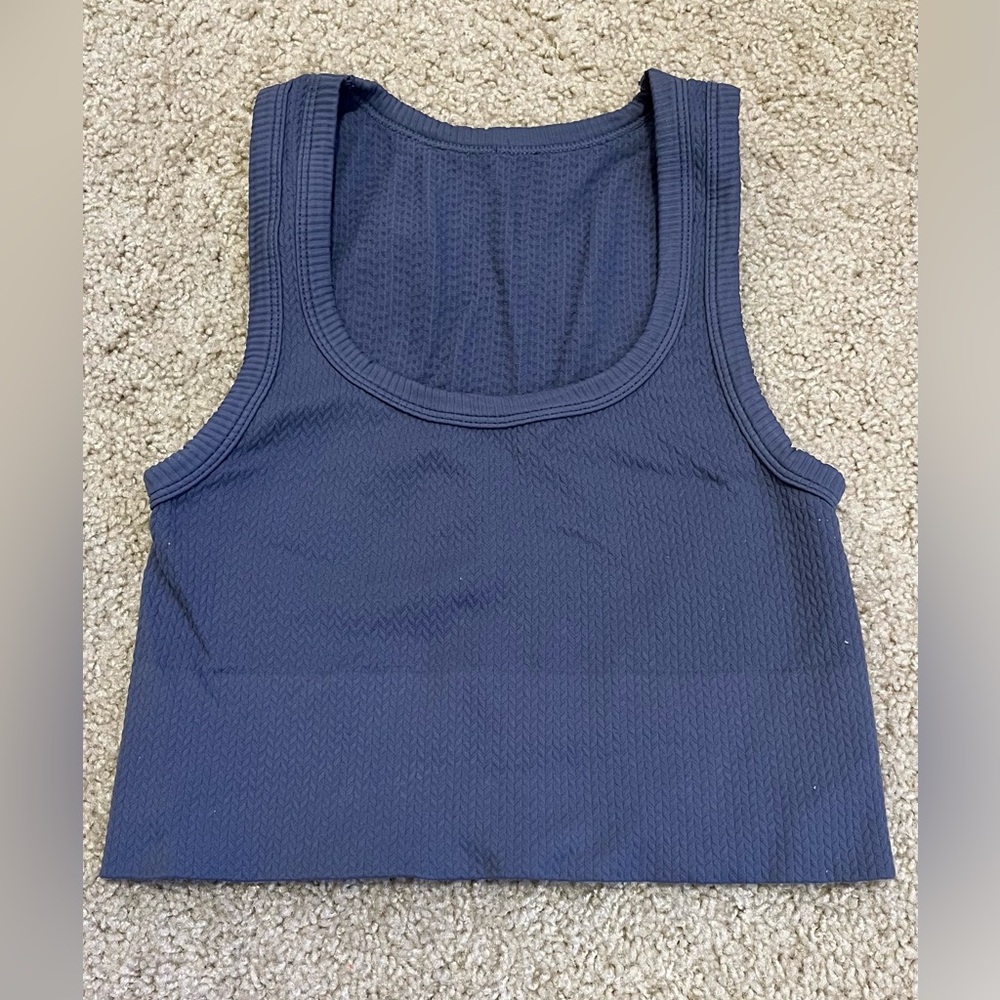 Avocado Cropped Tank Top size S/M